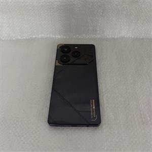 Tecno Pova 6 Pro 12/256GB Akıllı Telefon Gri (outlet)
