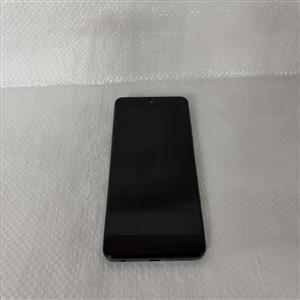 Tecno Spark 30 8/256GB Akıllı Telefon Yıldız Gölgesi Siyahı (outlet)