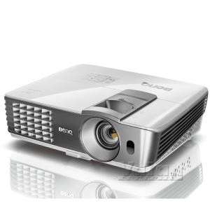 BENQ W1070 1920x1080 2000AL 10000:1 3D