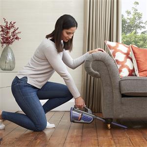 Black & Decker BHHV520BFP-QW 18V Şarjlı Standard Girişli Pet Başlıklı El Süpürgesi