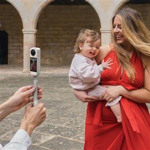 Insta360 One X5 8K Aksiyon Kamera (Satin White Limited Edition)
