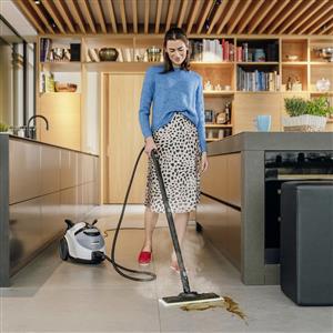 Karcher SC 5 EasyFix Iron Plug EU Buharlı Temizleme Makinesi Beyaz