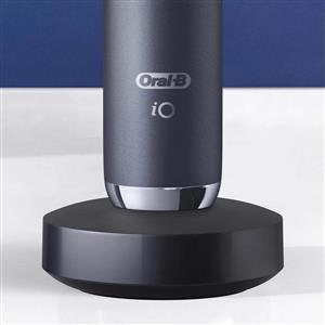 Oral-B IO 9 Serisi Şarjlı Diş Fırçası Siyah + Seyahat Kabı + Manyetik Şarj Cihazı