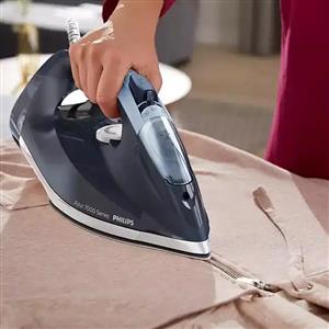 Philips DST7030/20 7000 Serisi Buharlı Ütü
