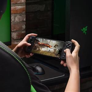 Razer Kishi V2 Gaming Controller - IOS