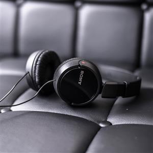 SONY MDR-ZX110APB KULAK ÜSTÜ MİKROFONLU KULAKLIK - SİYAH